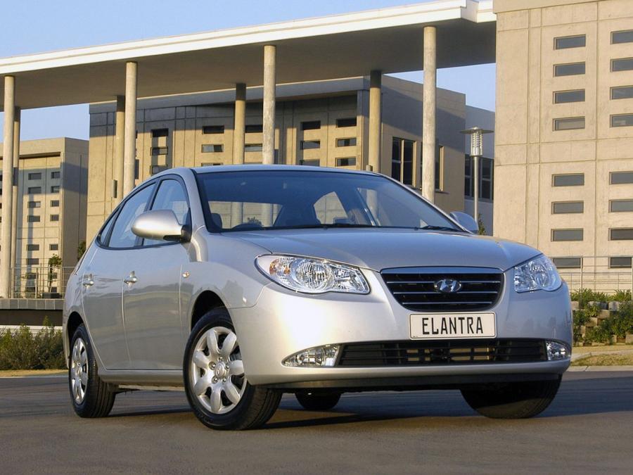  Hyundai Elantra 2007 года  (ZA) (фото 5 из 16)